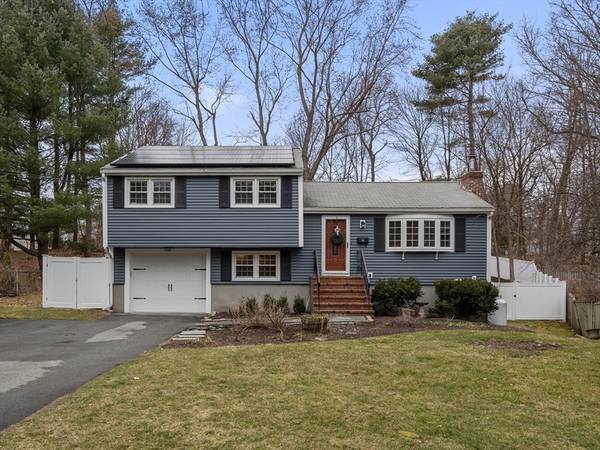 50 Brownlea Road, Framingham, MA 01701