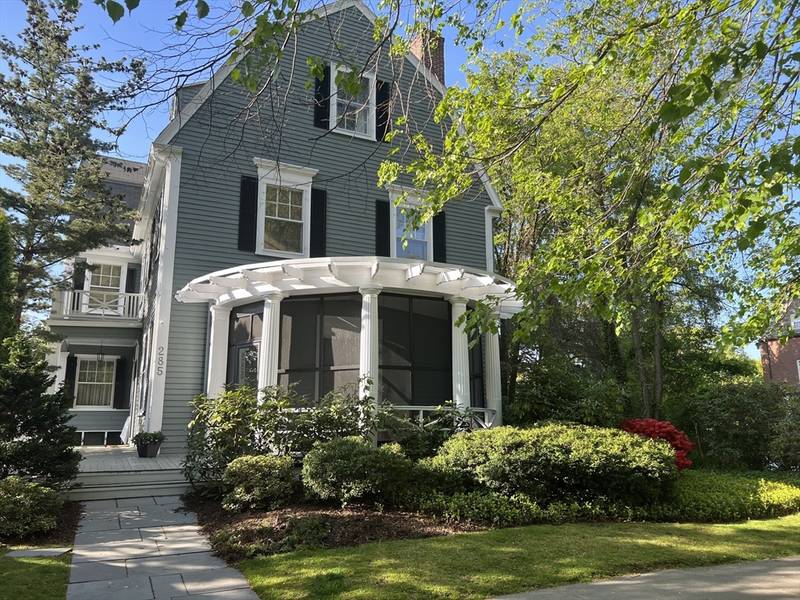 285 Clinton Road, Brookline, MA 02245