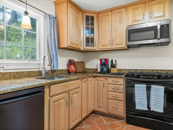Brookline, MA 02467,130 Beverly Rd
