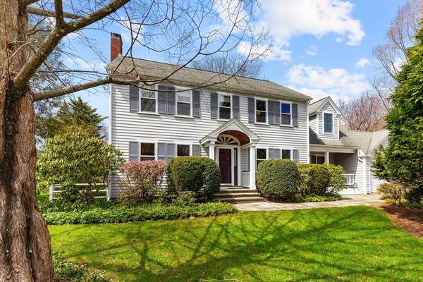 17 Sherburne Rd, Lexington, MA 02421