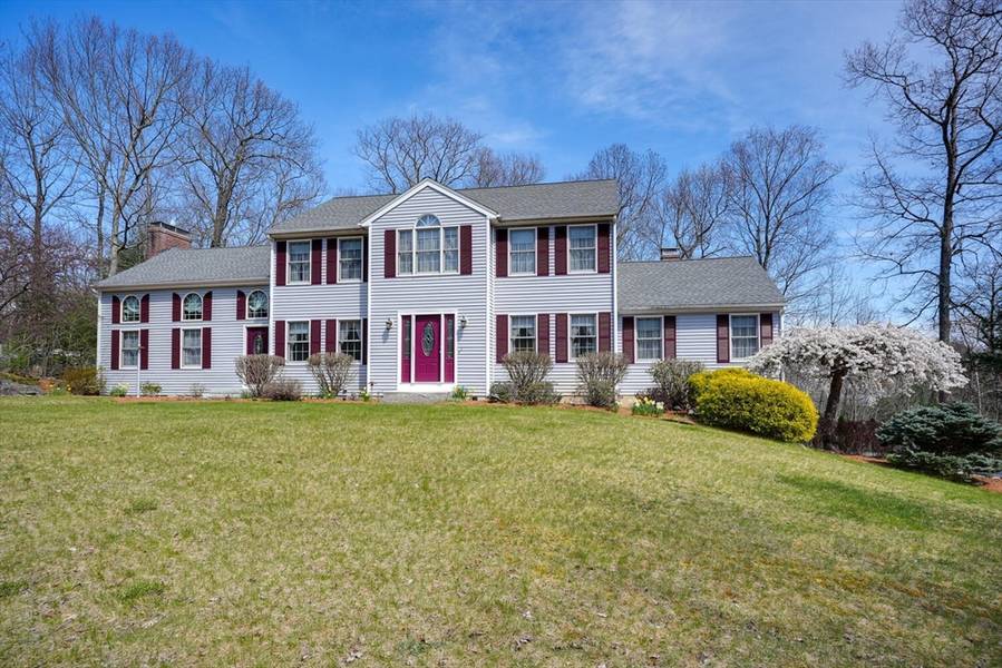 1 Bush Road, Hudson, MA 01749