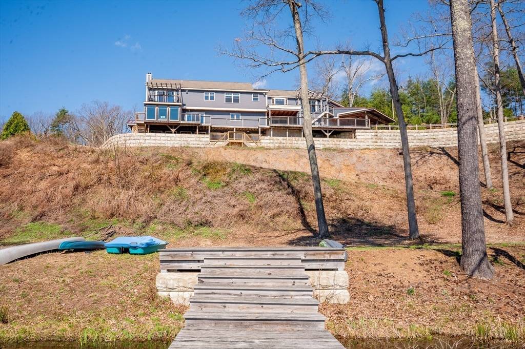 Granby, CT 06035,2R W Lakeview Drive