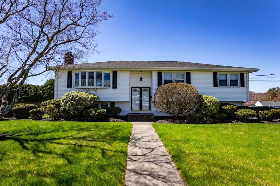 79 Longmeadow Road, Norwood, MA 02062