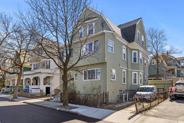 7 Simpson Ave, Somerville, MA 02144