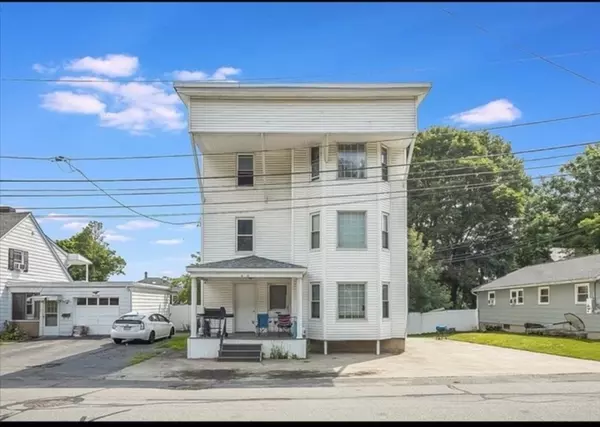 23-25 Hobson St, Fitchburg, MA 01420