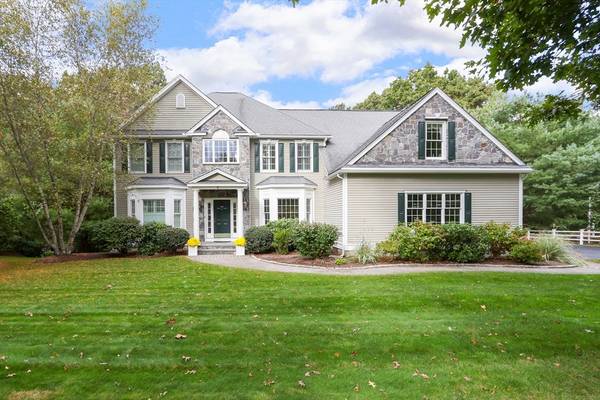 8 Deer Path, Natick, MA 01760