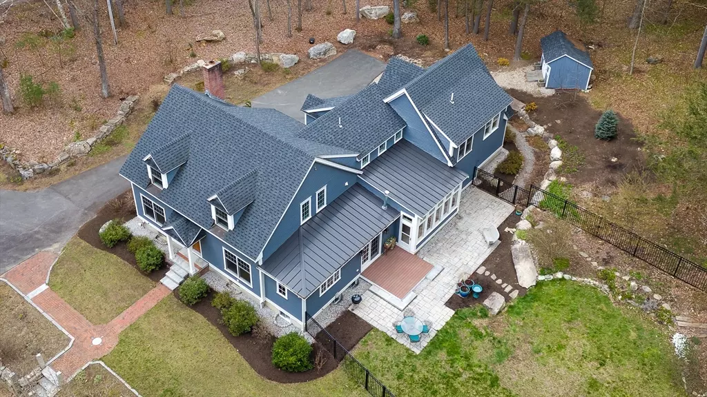 Harvard, MA 01451,21 Hynes Ln