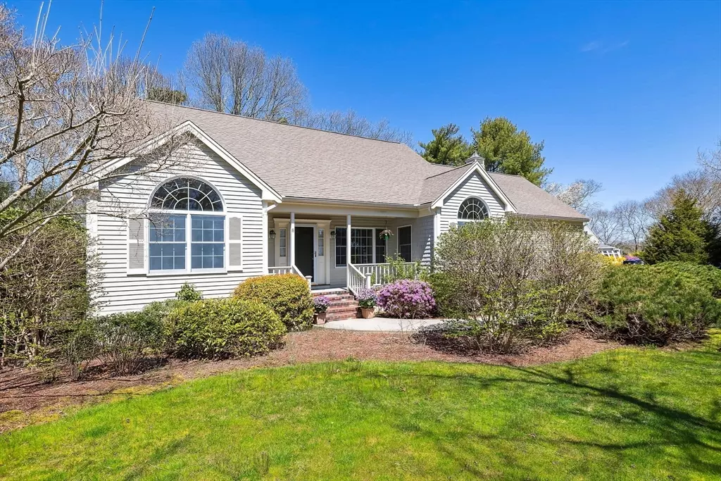 Falmouth, MA 02536,8 Tracy Cir