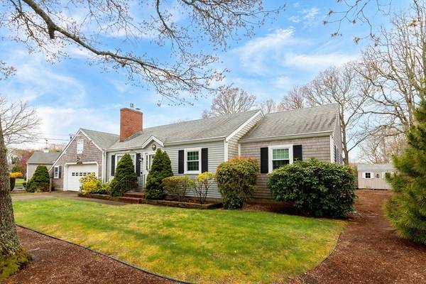 17 Wolfson Rd, Yarmouth, MA 02664