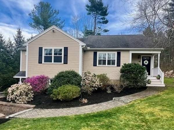 80 Mount Hope St, Norwell, MA 02061