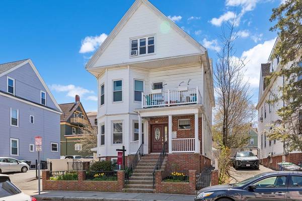 42 Hudson St #1, Somerville, MA 02143