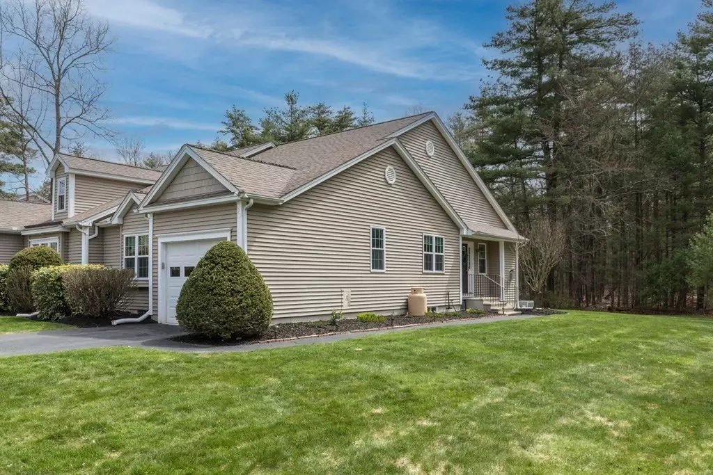 Lancaster, MA 01523,7 Meditation Lane #1A