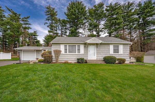 51 Laroche St, Ludlow, MA 01056