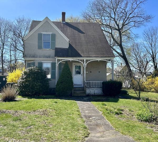 38 Carleton St, Whitman, MA 02382