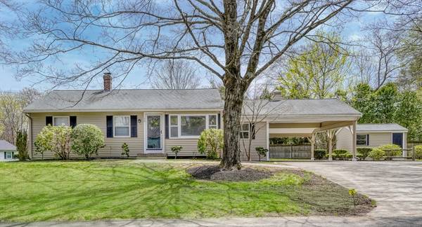 15 Raymond Avenue, Walpole, MA 02081