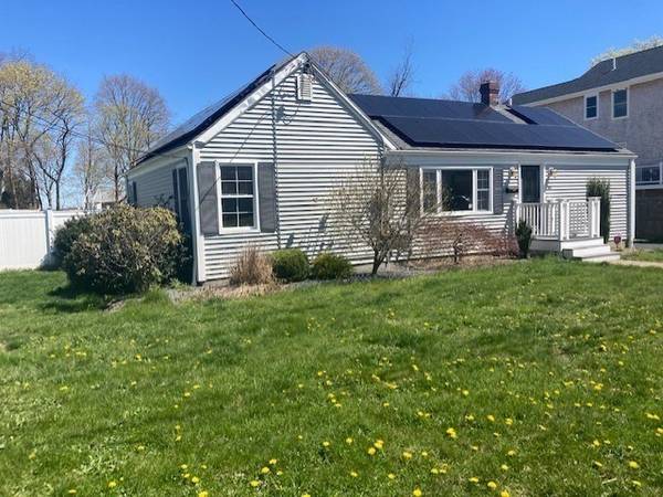 60 North St., Somerset, MA 02726