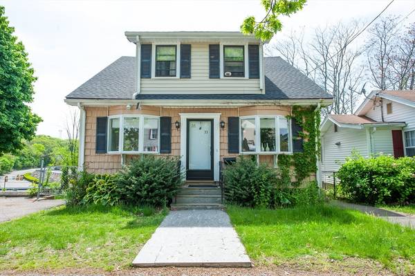 35 Perkins St, Quincy, MA 02169