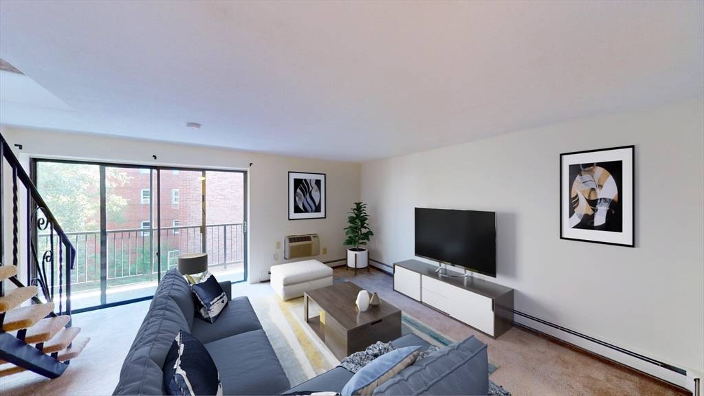 24 Highland Ave #15, Cambridge, MA 02139