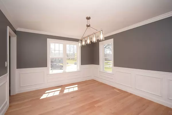 Attleboro, MA 02703,27 Morse