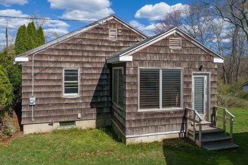 37 Davis Street, Rehoboth, MA 02769