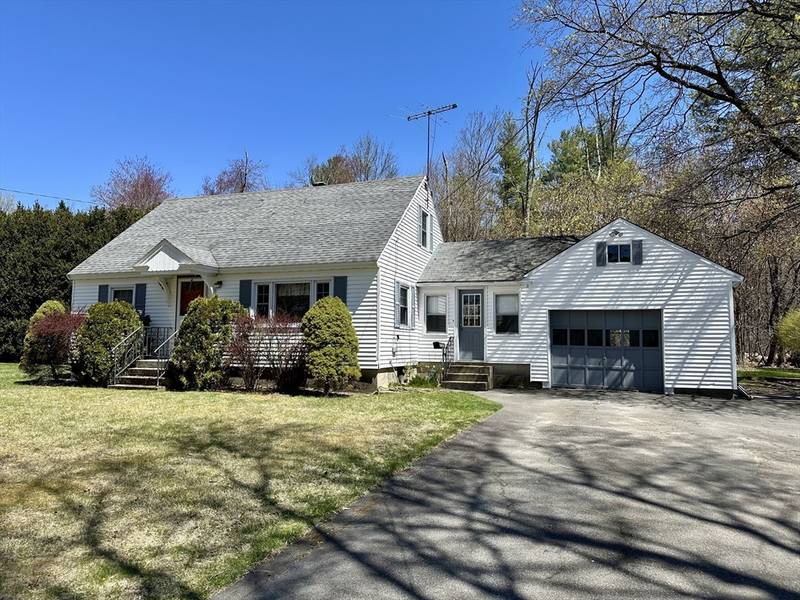 605 North St, Tewksbury, MA 01876