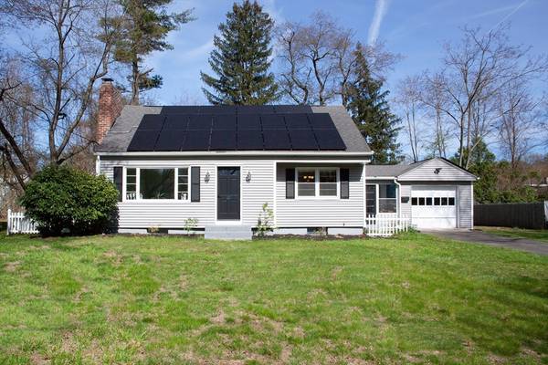 31 E Allen Ridge Rd, Springfield, MA 01118