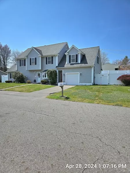 106 Leonard Ave, Dracut, MA 01826