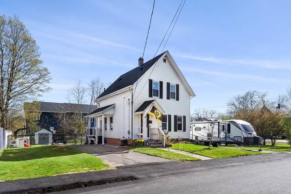 122 Rock St, Whitman, MA 02382