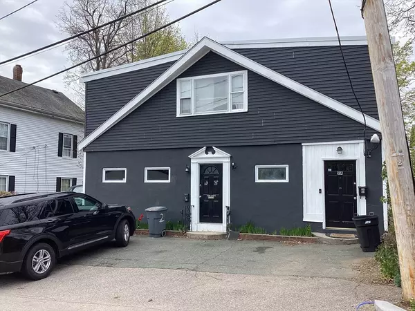 Quincy, MA 02171,9 Ash St