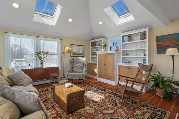 Nahant, MA 01908,1 White Way