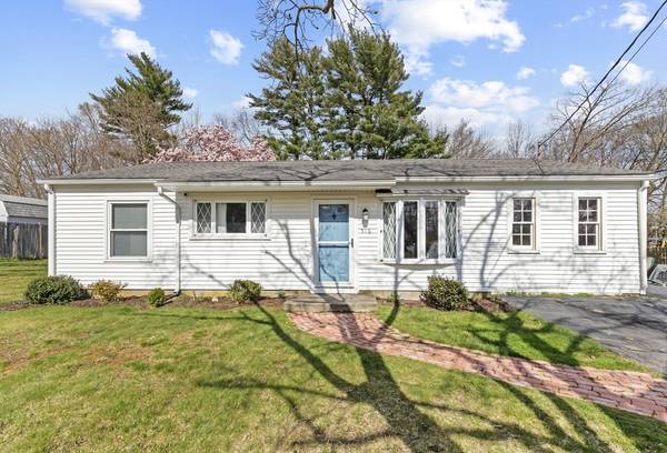 516 Beech St, Rockland, MA 02370