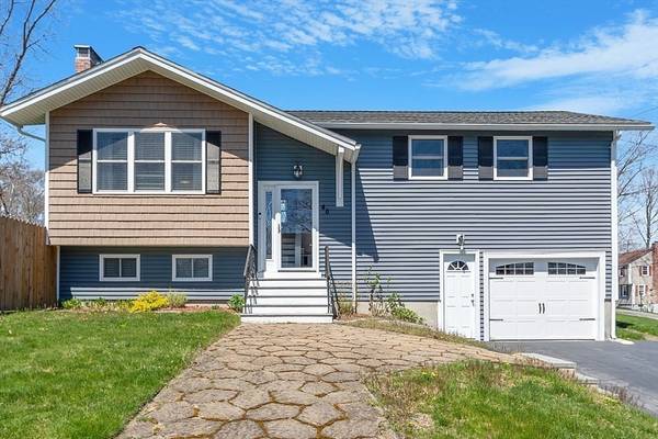 40 Princeton Dr., Milford, MA 01757