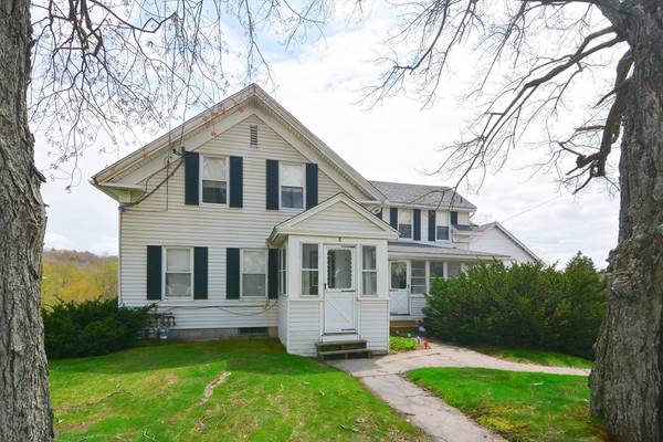 8 Main St, Spencer, MA 01562