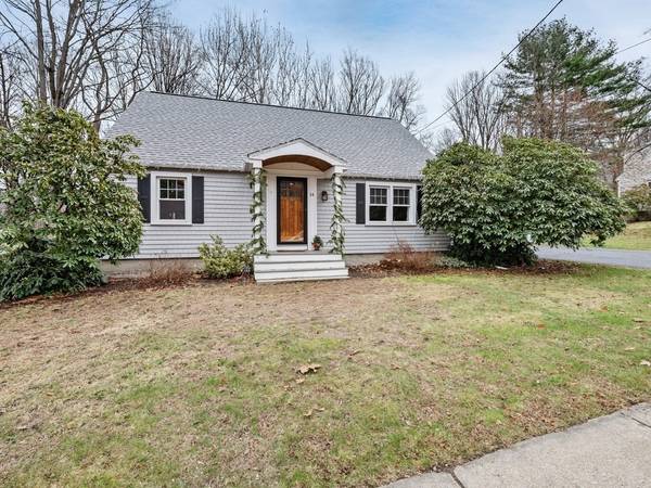 14 Montvale St, Haverhill, MA 01835