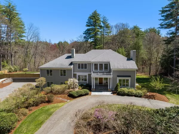 22 Fox Run Rd, Sudbury, MA 01776