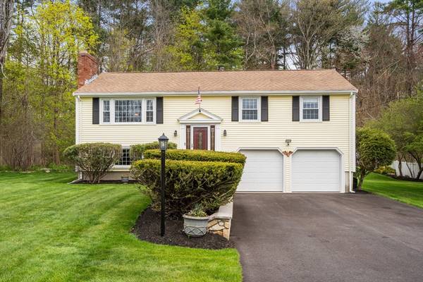 8 Marlyn, Medfield, MA 02052