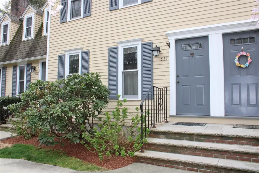 314 Wellman Ave. #314, Chelmsford, MA 01863