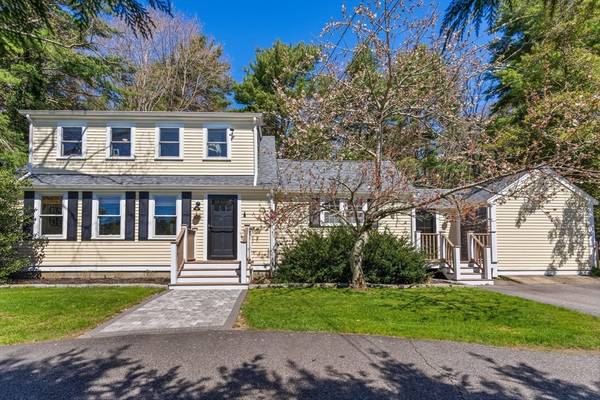 105 Wapping Road, Kingston, MA 02364