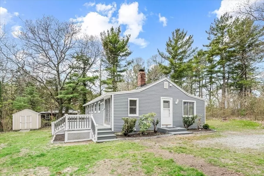 53 Jefferson Ave, Marshfield, MA 02050