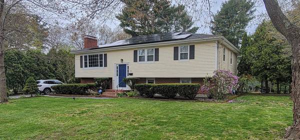 40 Dexter, Stoughton, MA 02072