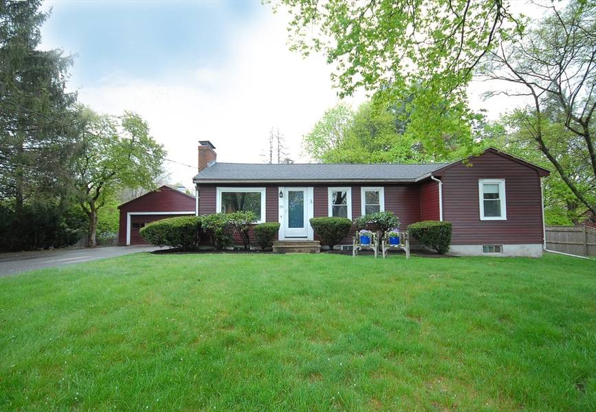 59 Macarthur Rd, Concord, MA 01742