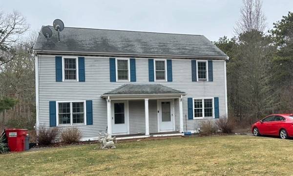 35 Blackberry Ln, Dennis, MA 02638