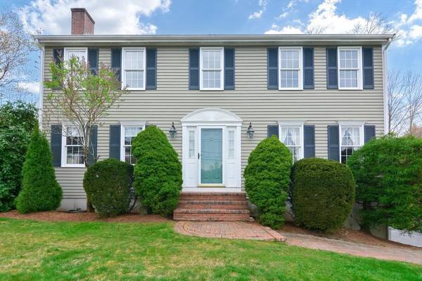 35 Indian Lane, Franklin, MA 02038