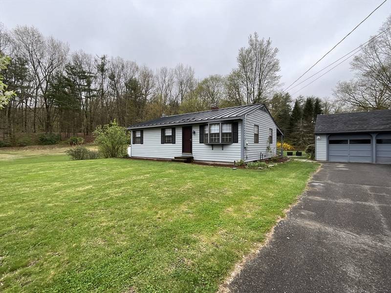 15 S Mountain Rd, Northfield, MA 01360