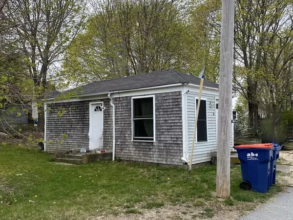 Wareham, MA 02571,5 Washburn Ct