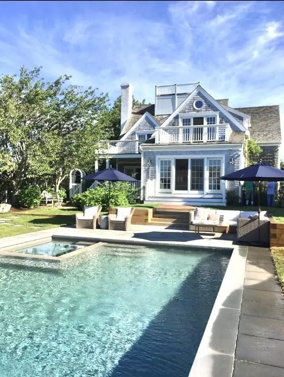 44 Main Street, Nantucket, MA 02554