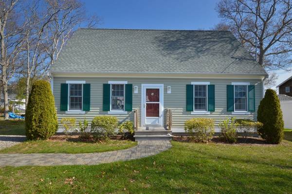 70 Winthrop Drive, Falmouth, MA 02536