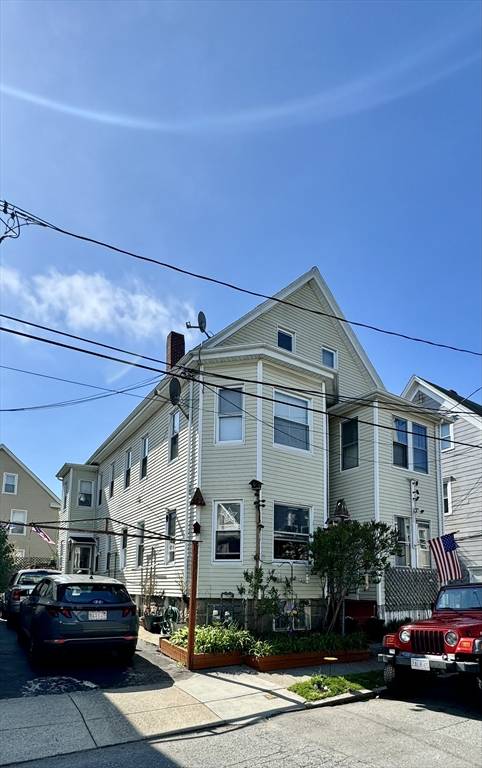 25 Homer St, New Bedford, MA 02740