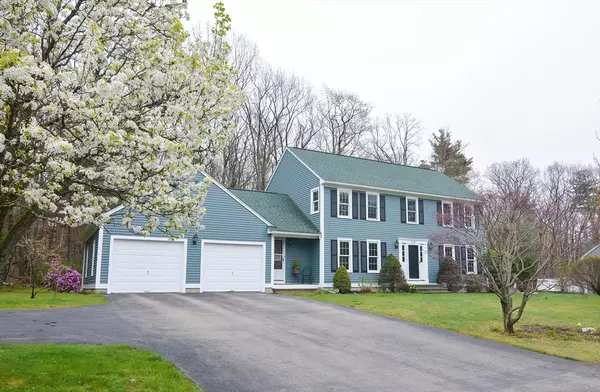 176 Sycamore Dr, Holden, MA 01520