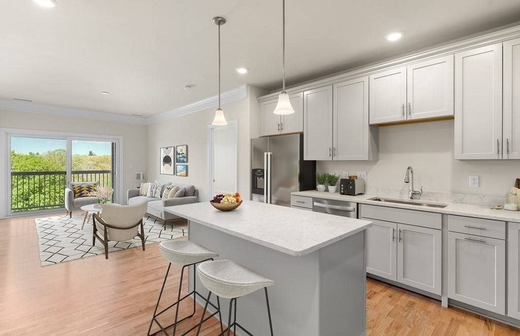Woburn, MA 01801,4 Stratton Drive #308